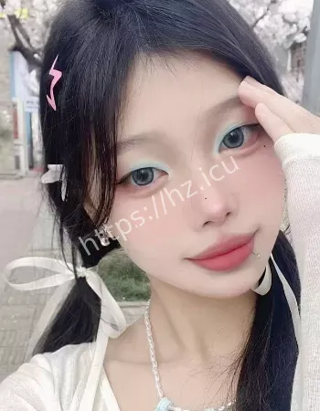 周芳霞